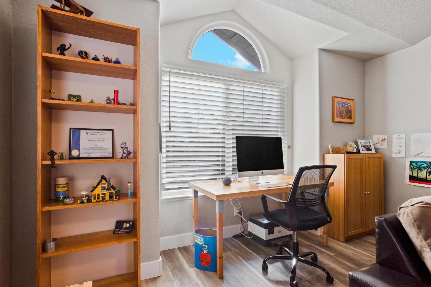 815 Grandview Circle