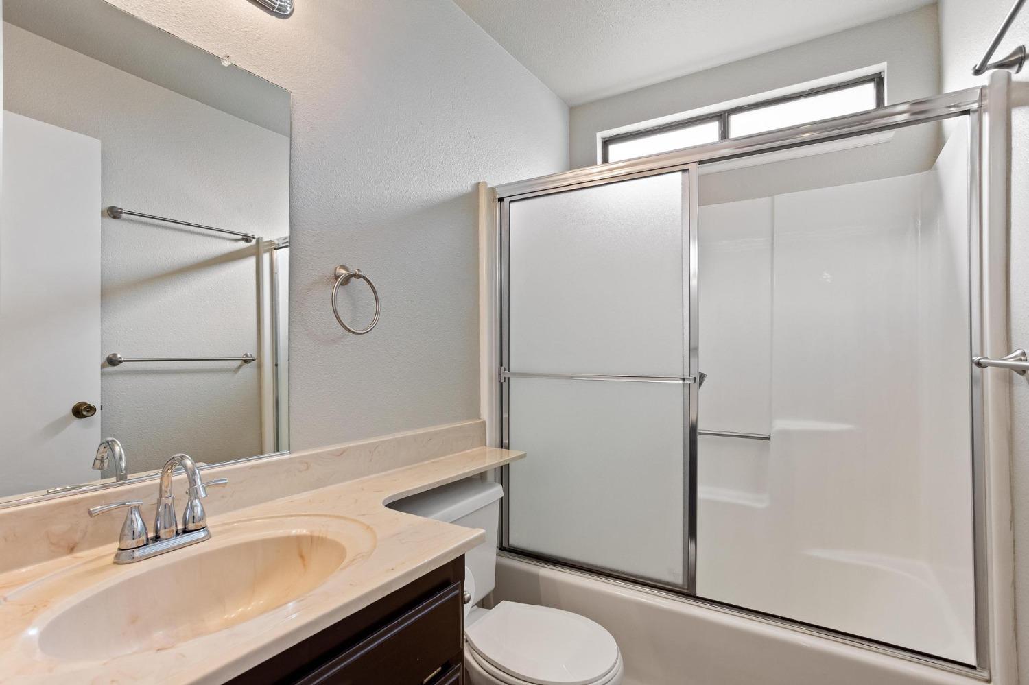 815 Grandview Circle