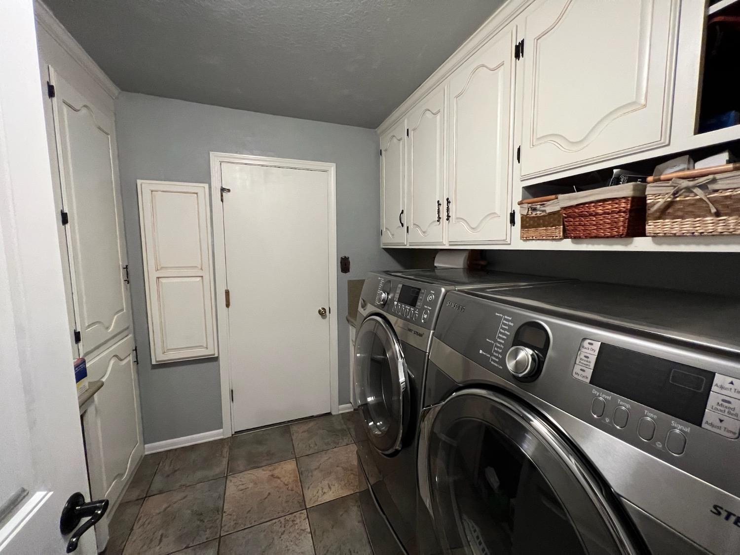 3518 W Linwood Avenue