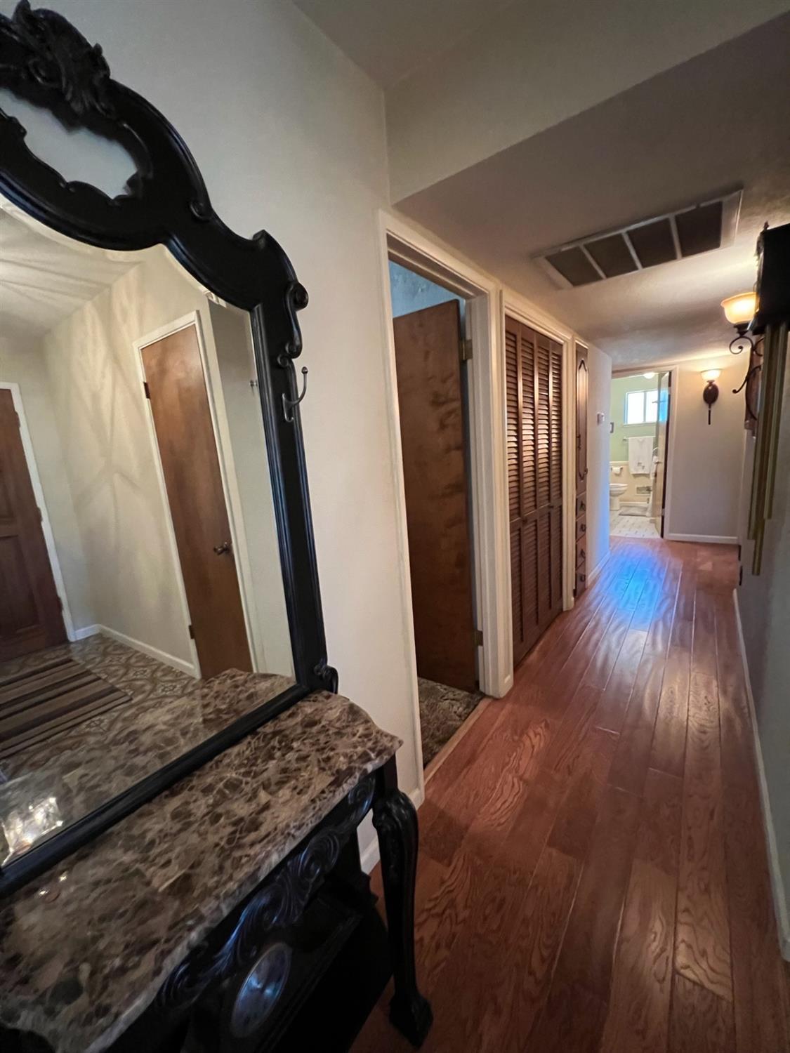 3518 W Linwood Avenue