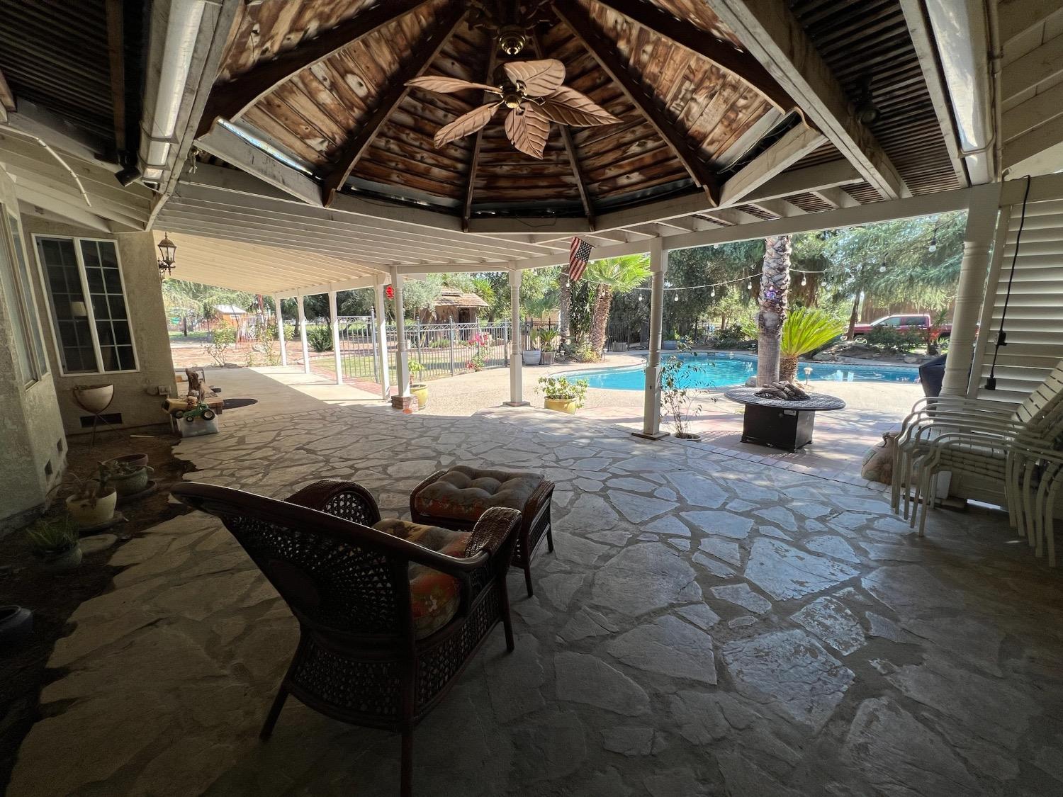 3518 W Linwood Avenue