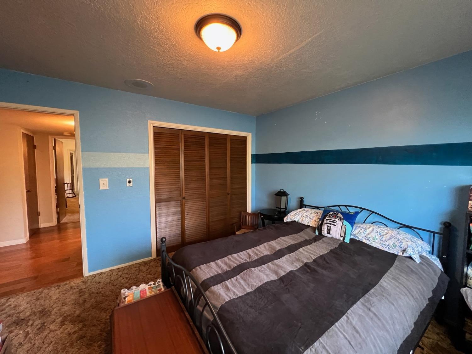 3518 W Linwood Avenue