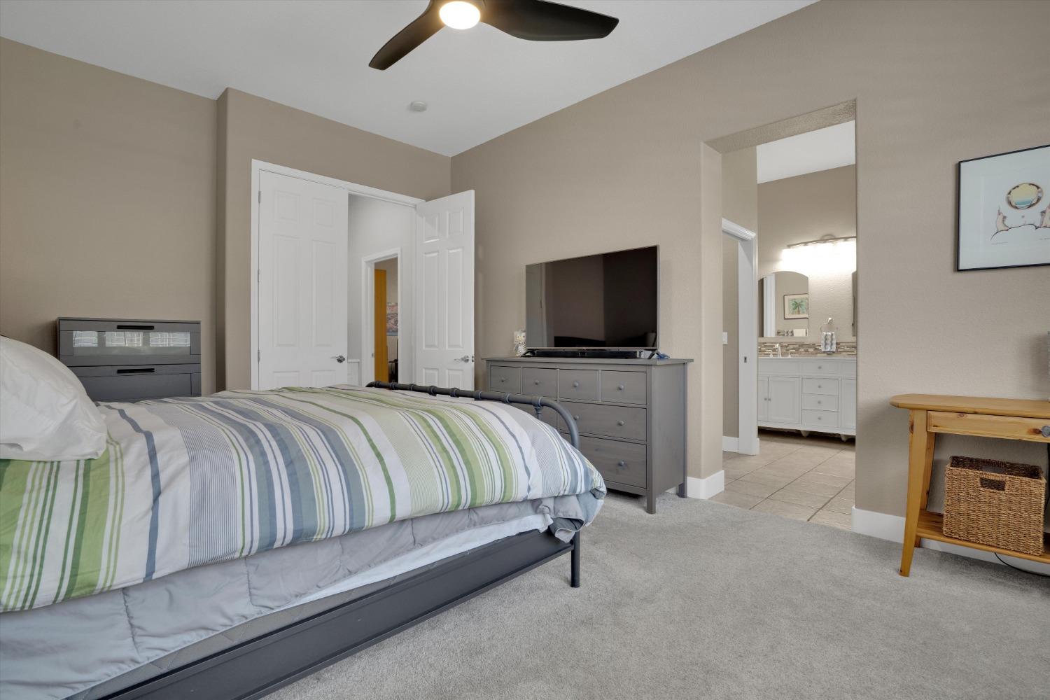 2313 Lovers Point Lane