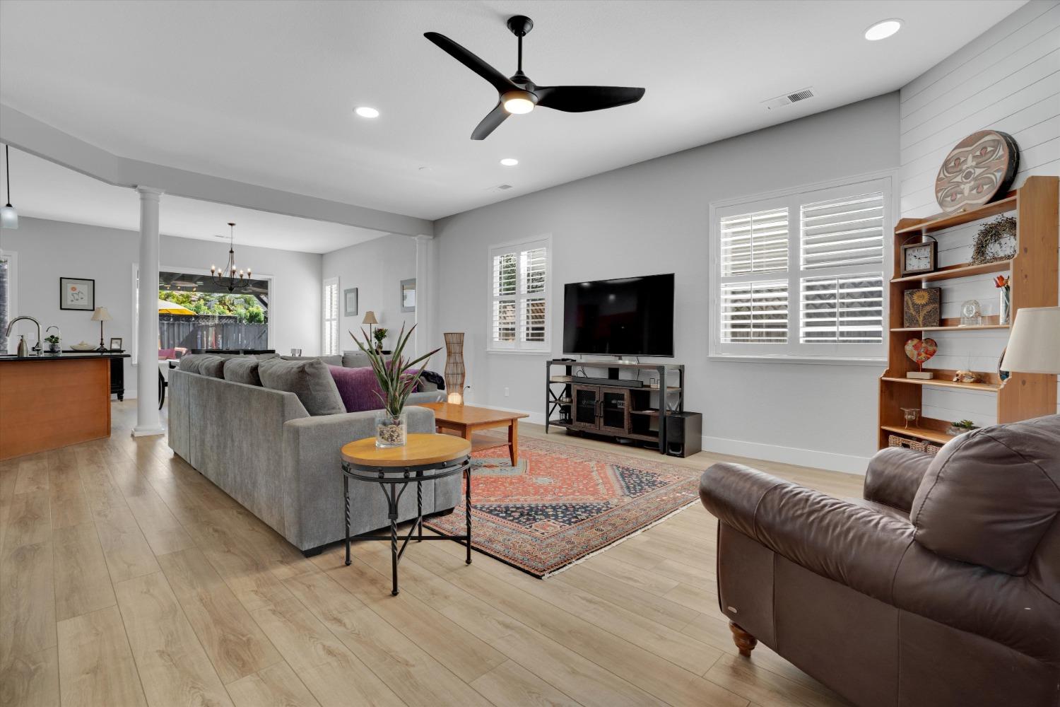 2313 Lovers Point Lane