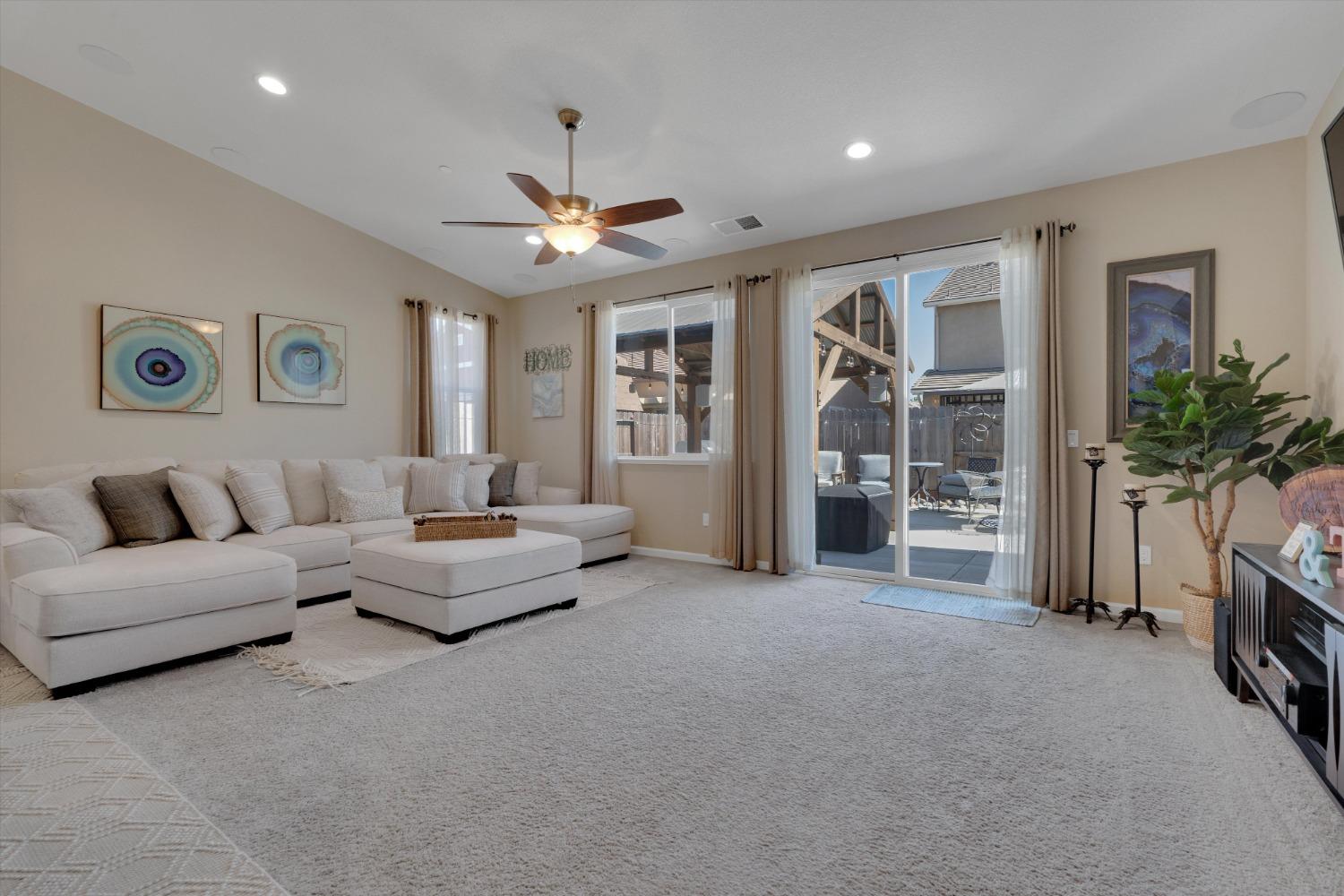 2544 Rolling Brook Way