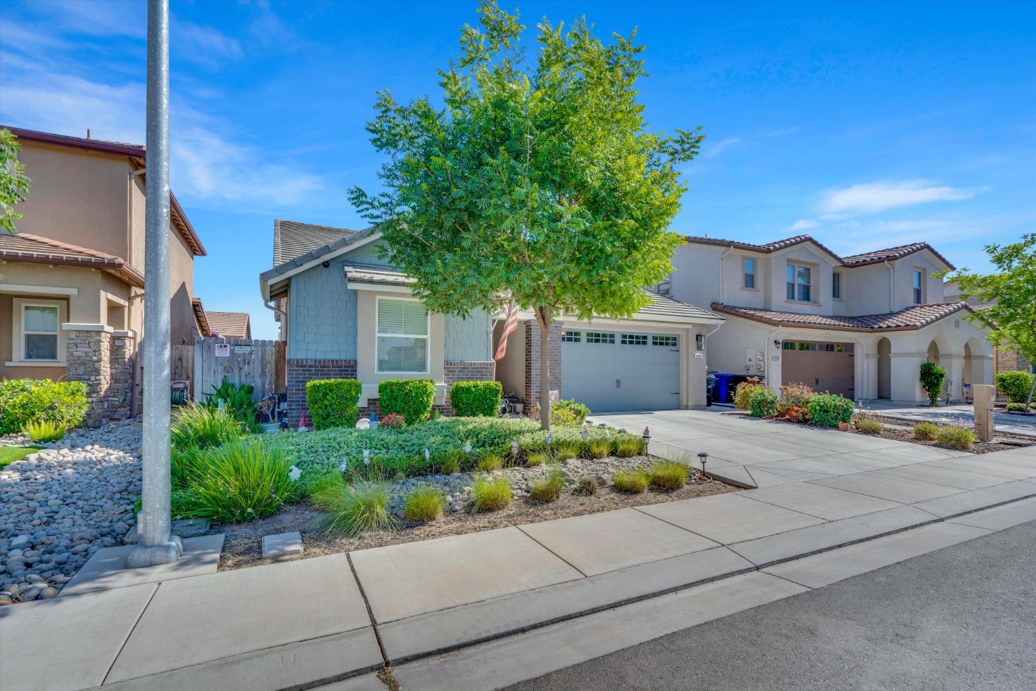 2544 Rolling Brook Way