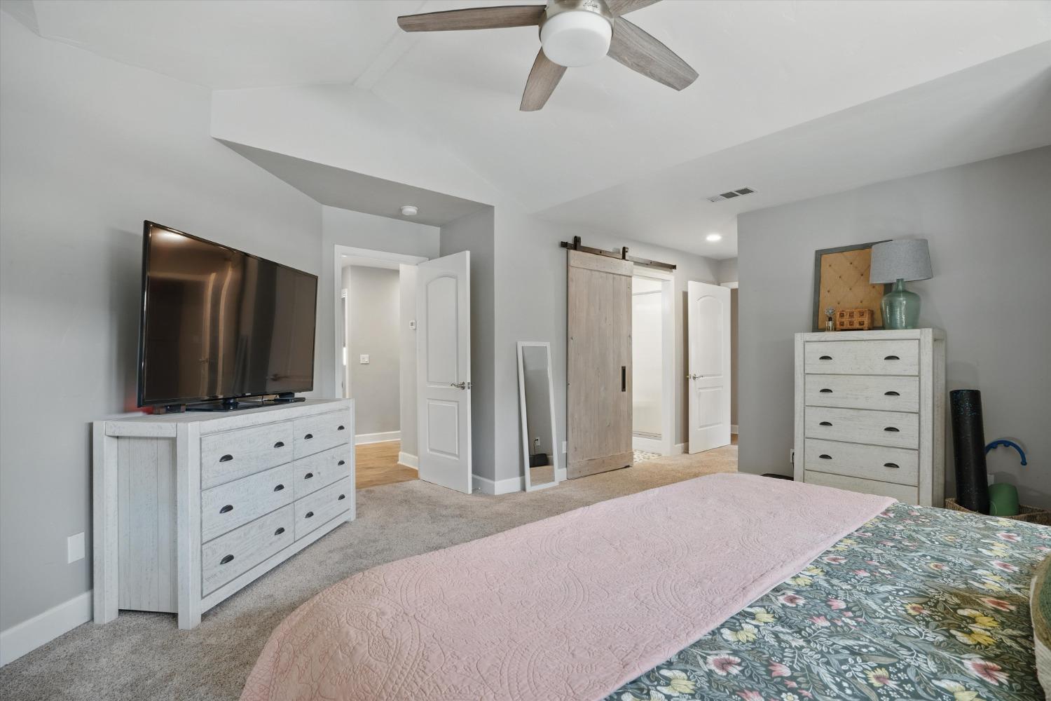 1621 Graywolf Circle