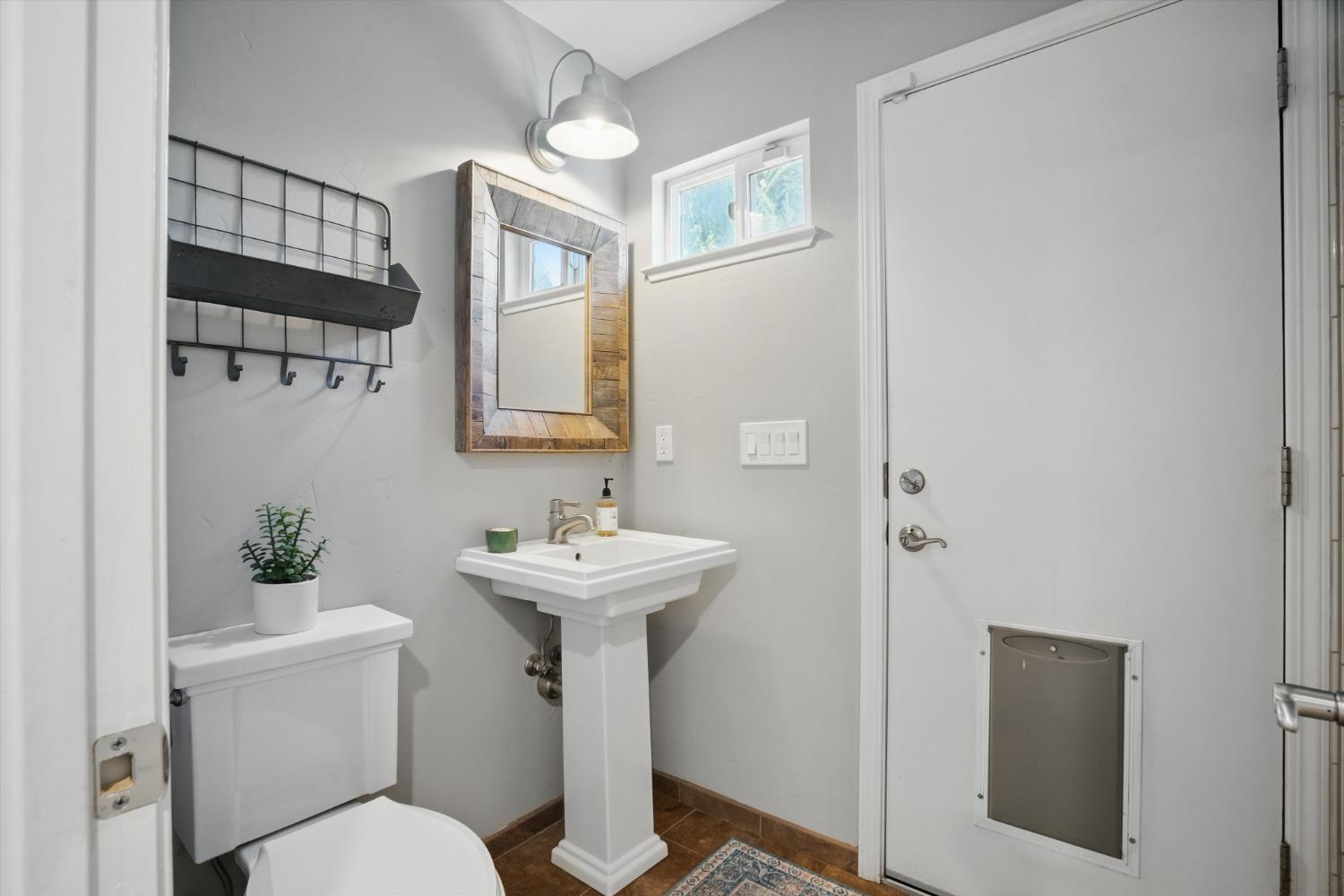 1621 Graywolf Circle