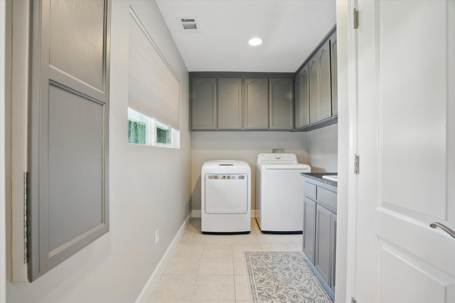 1621 Graywolf Circle