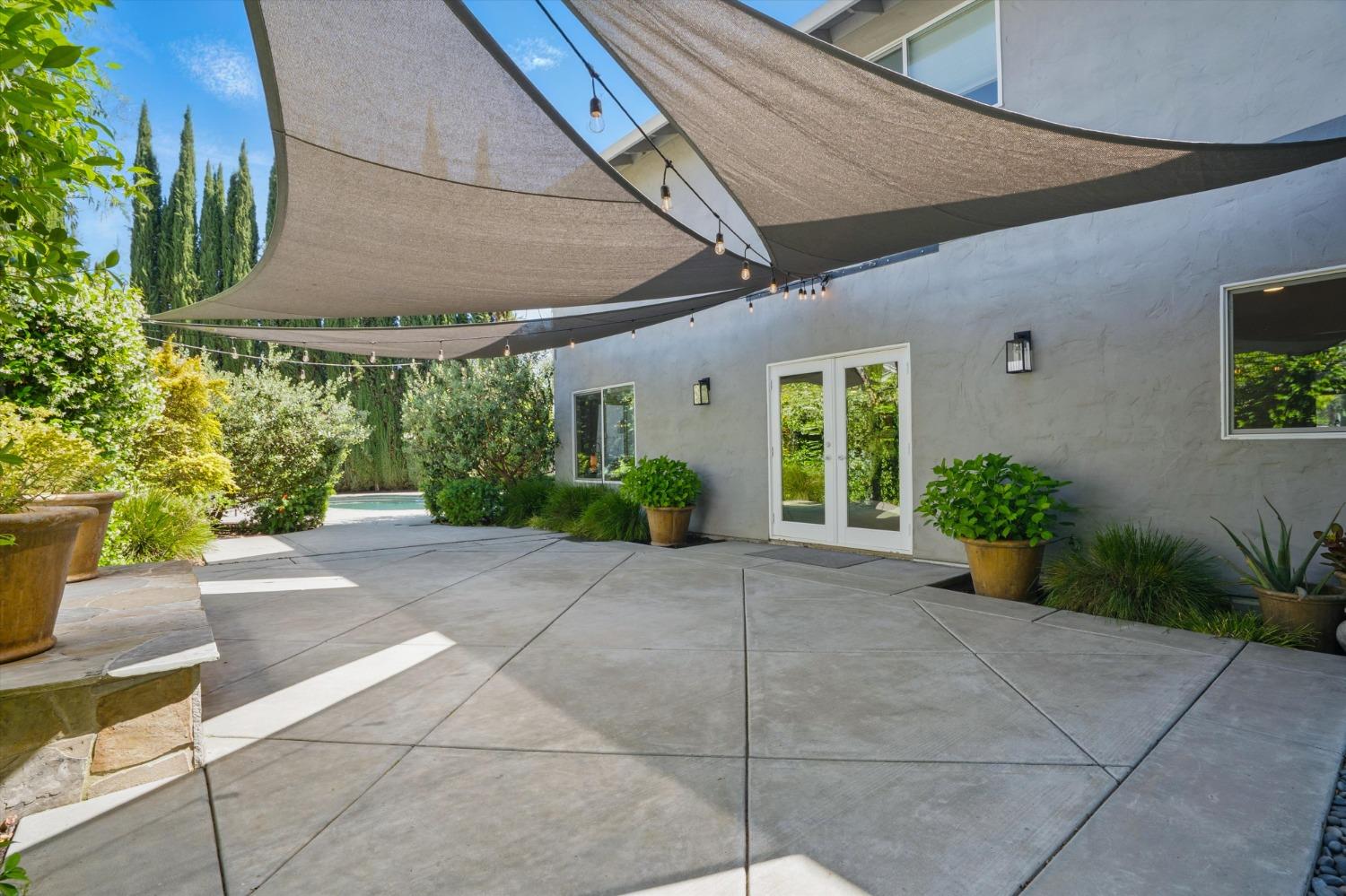 1621 Graywolf Circle