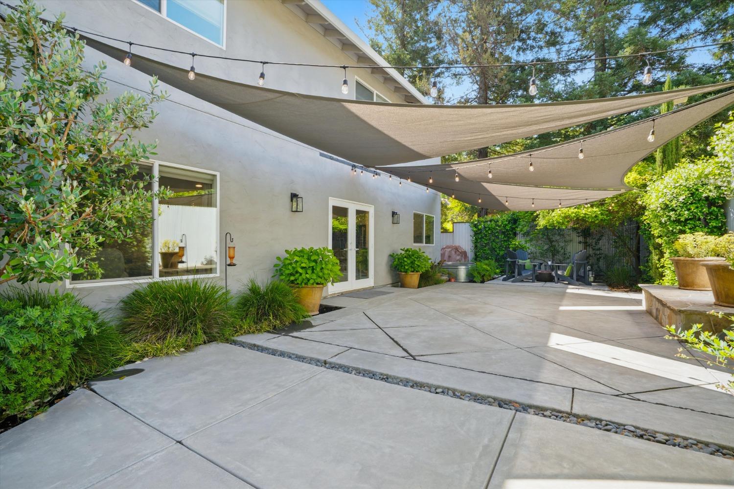 1621 Graywolf Circle