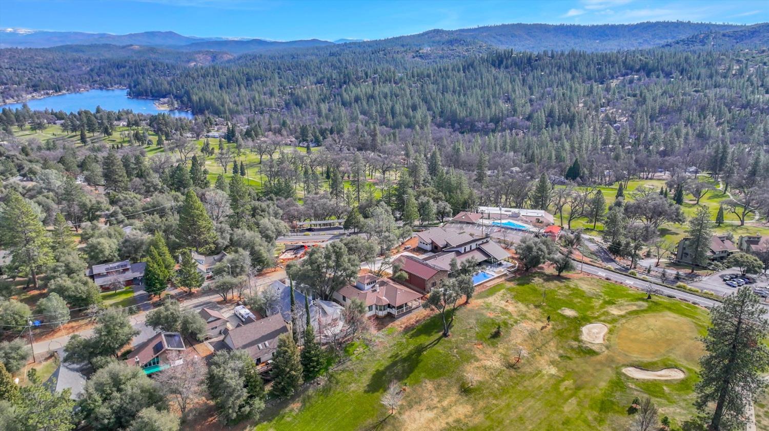 19294 Oak Grove Circle