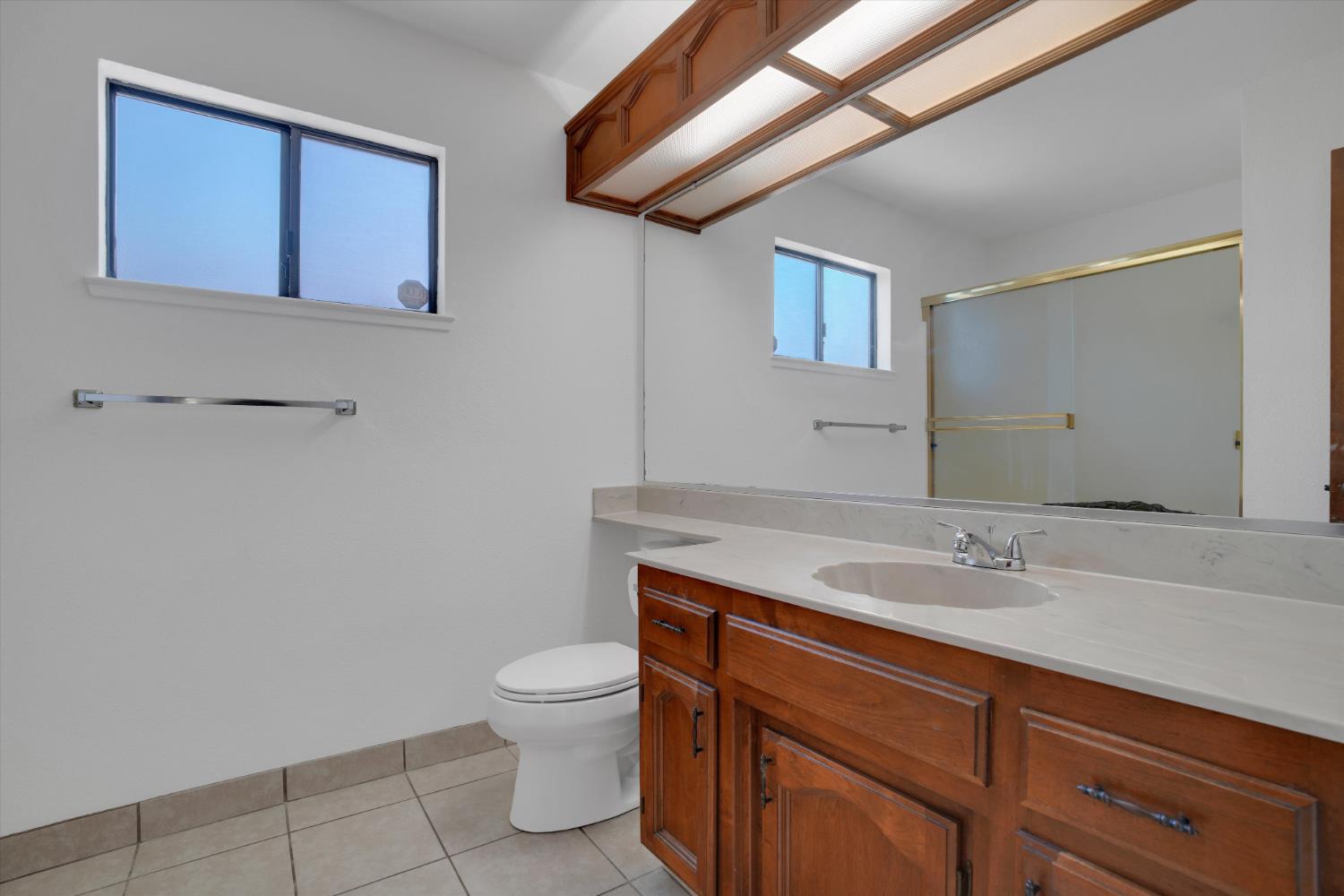 842 Lazarine Court