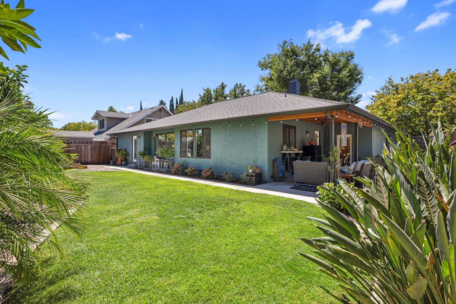 3712 Corte Madera Avenue