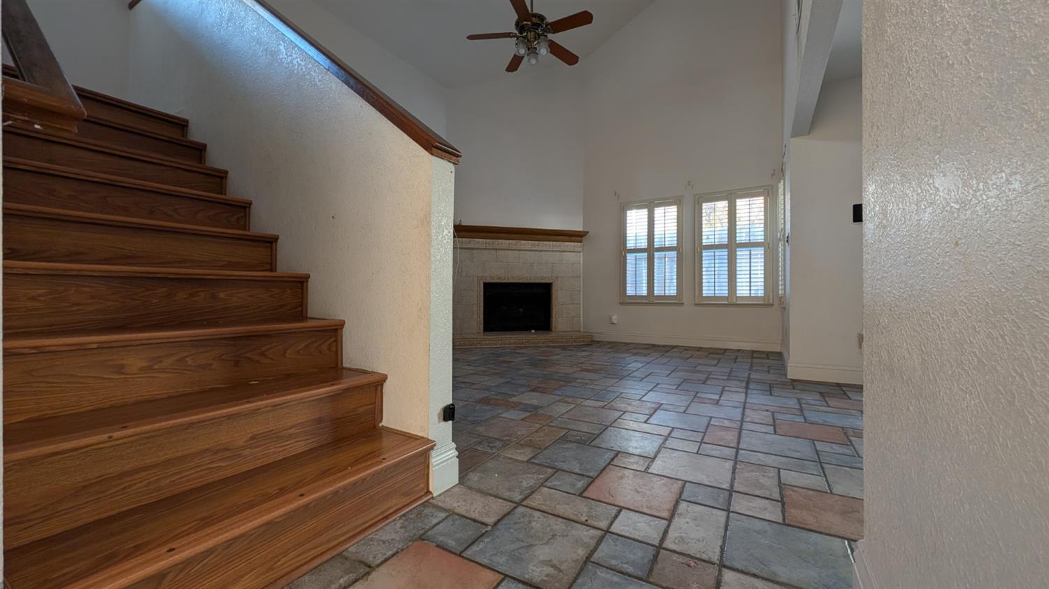3133 Andre Lane