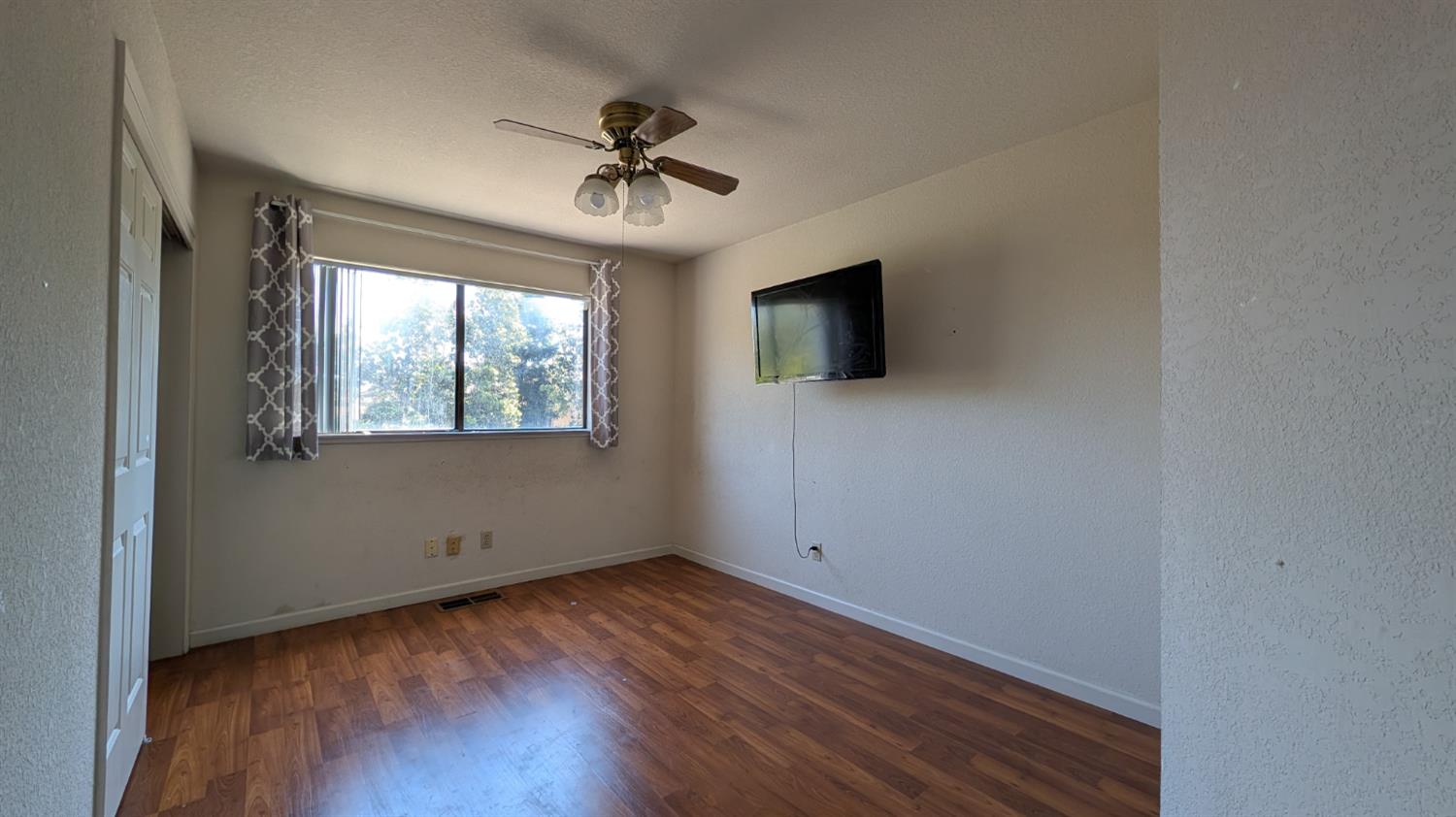 3133 Andre Lane