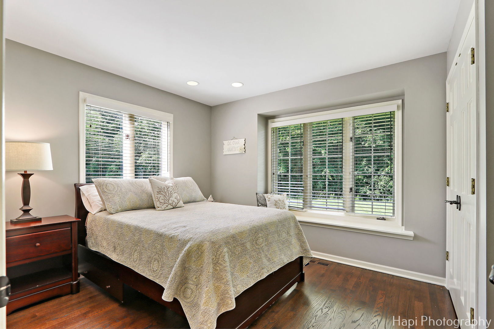 2340 Huntington Lakes Drive