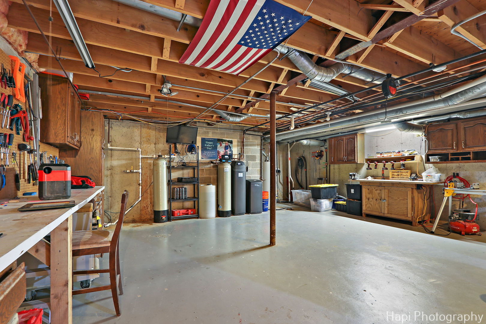 2340 Huntington Lakes Drive