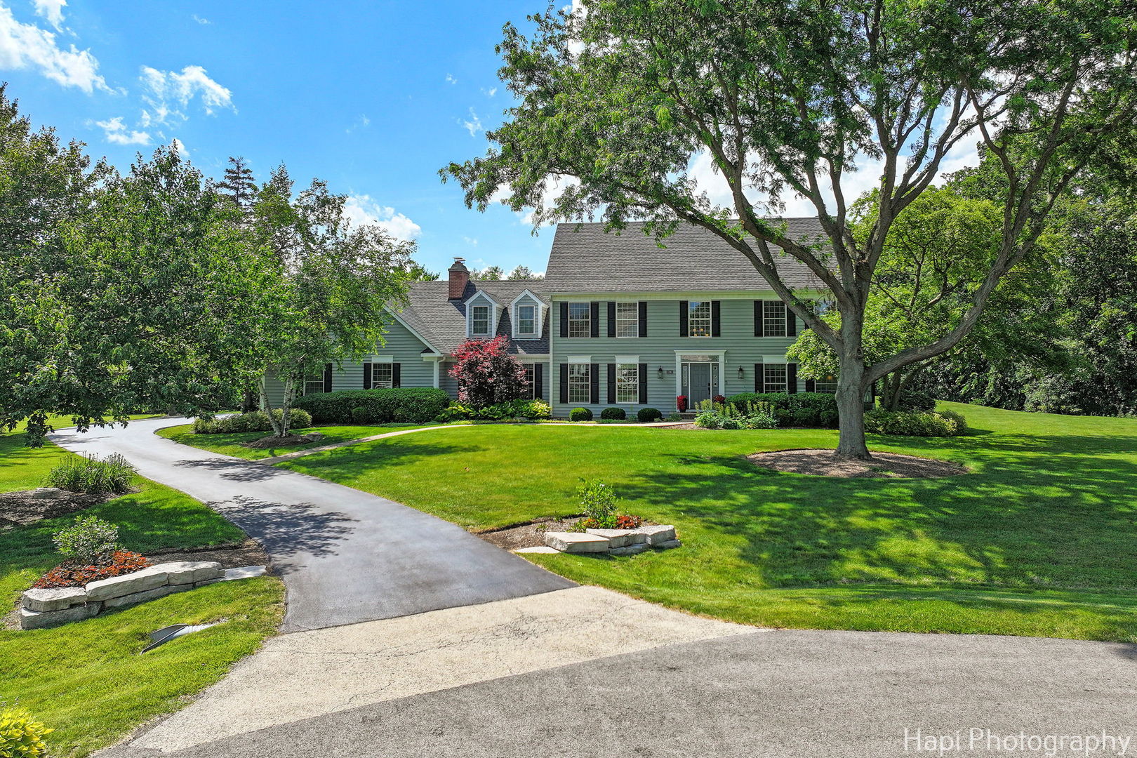 2340 Huntington Lakes Drive