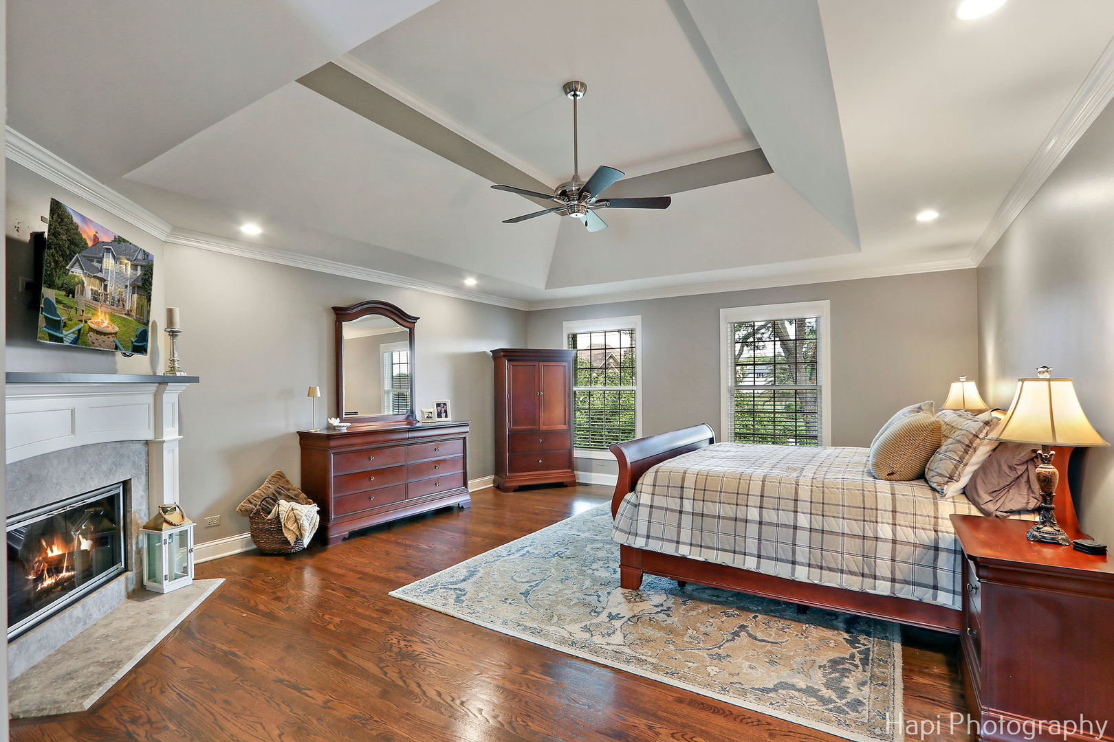 2340 Huntington Lakes Drive