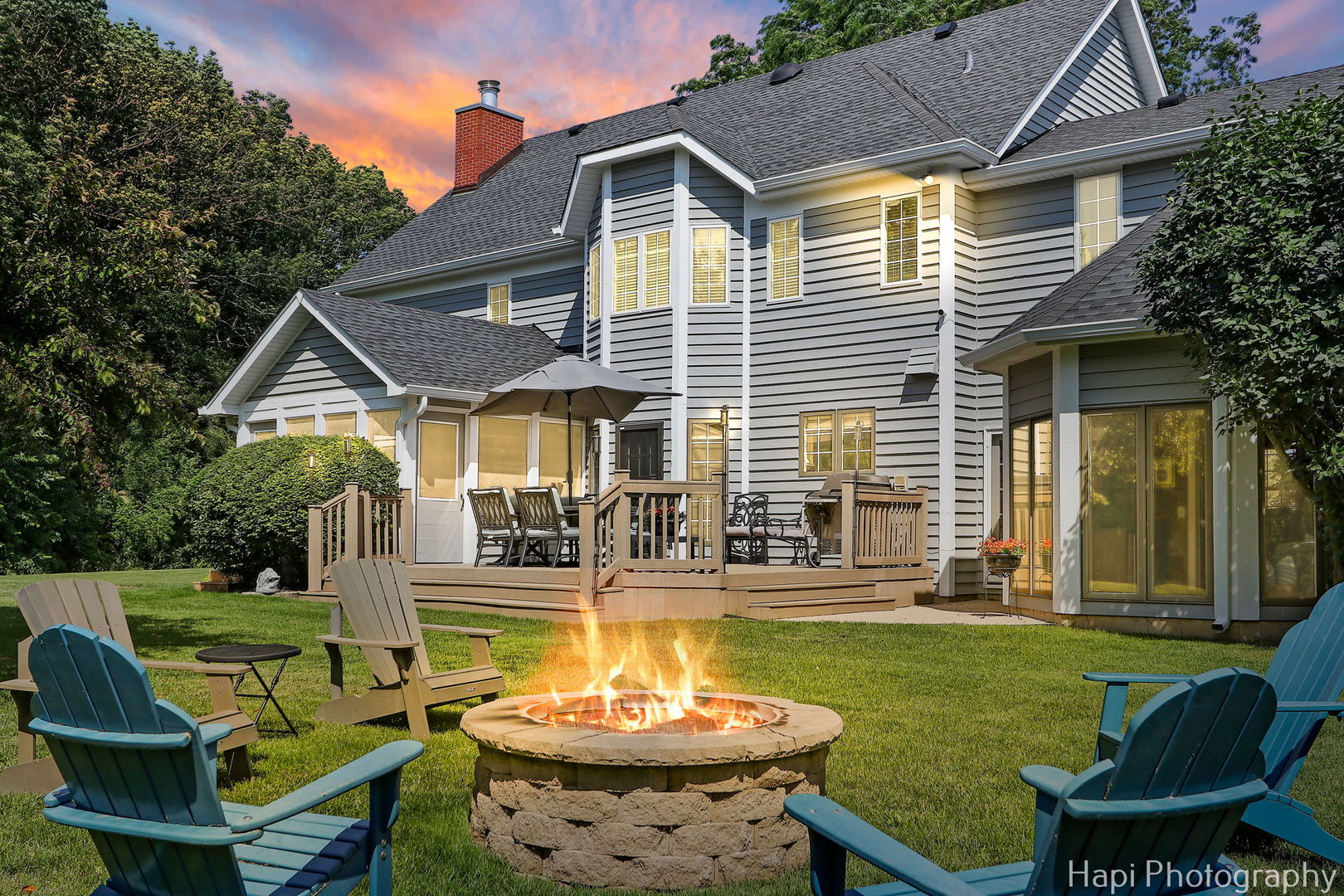 2340 Huntington Lakes Drive