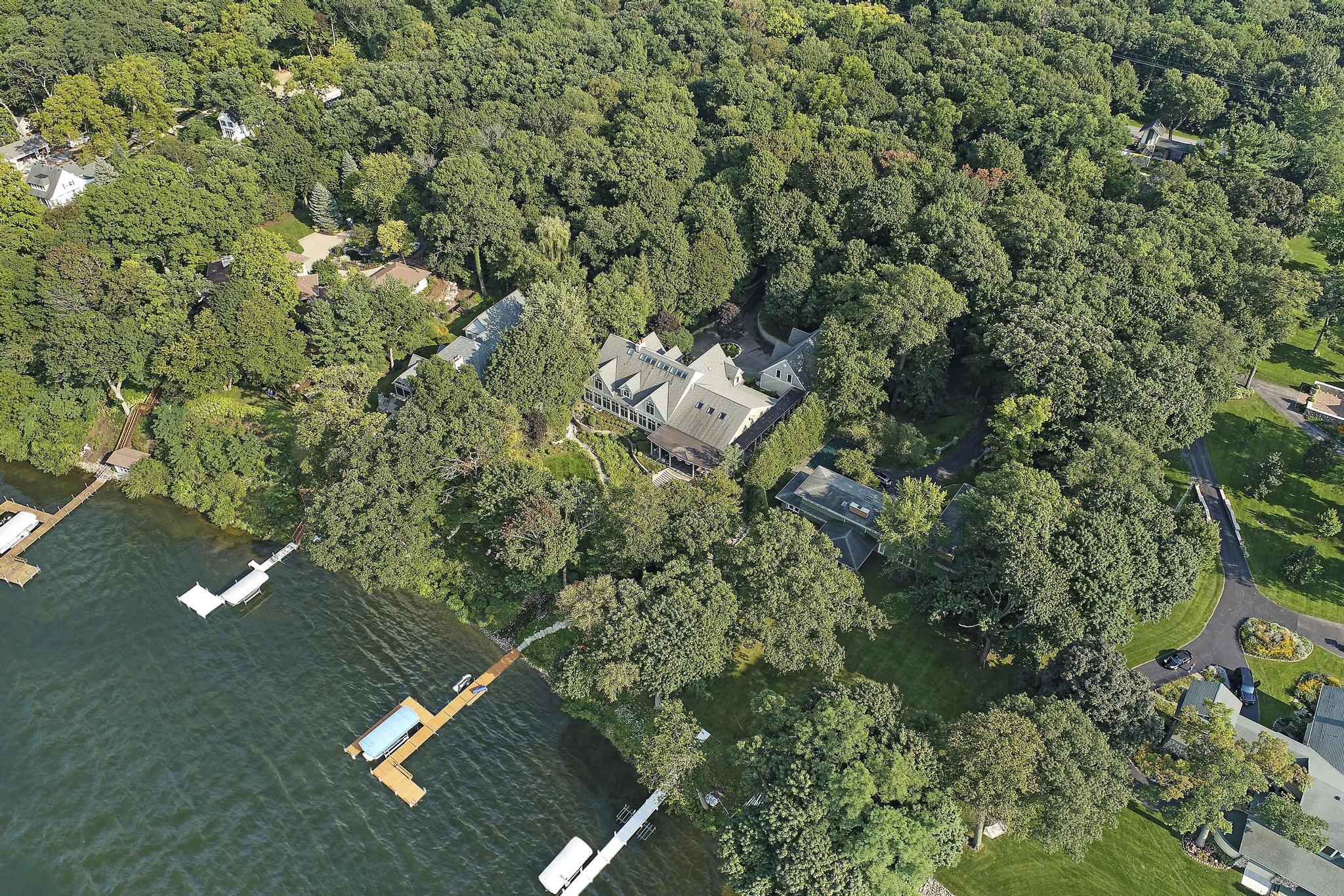 3319 South Shore Dr