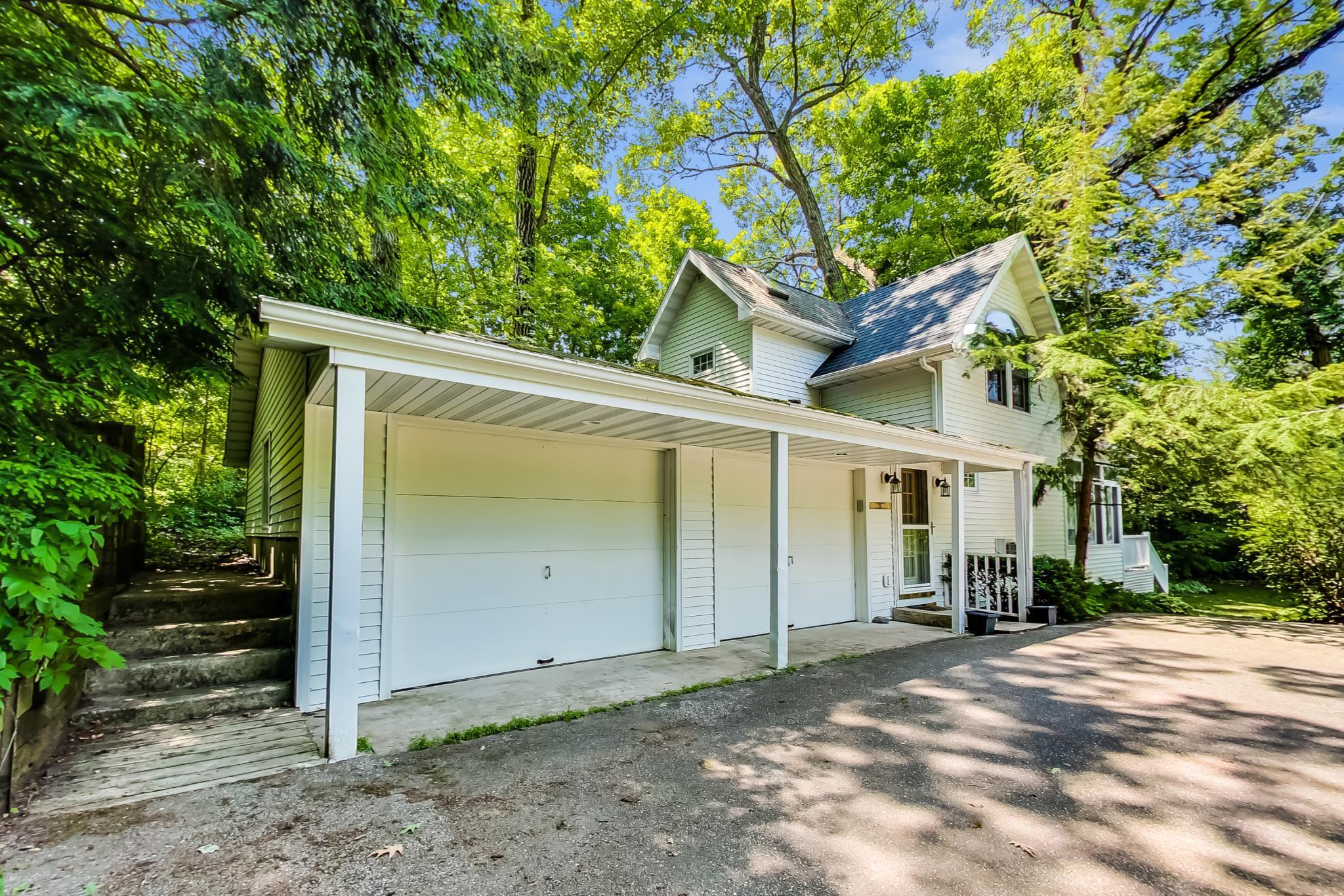 3201 South Shore Dr