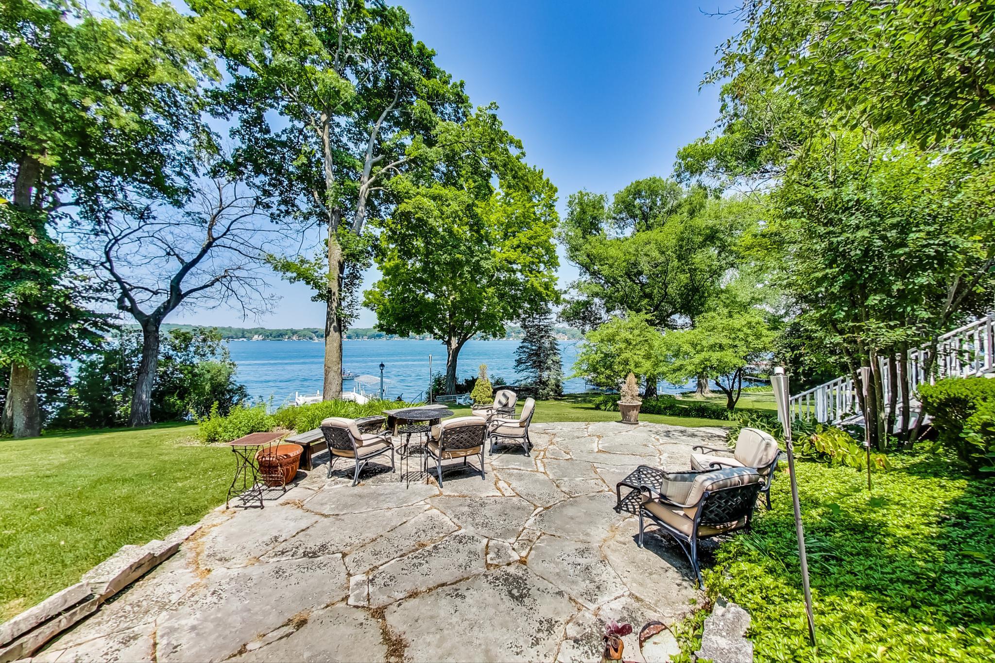 3201 South Shore Dr