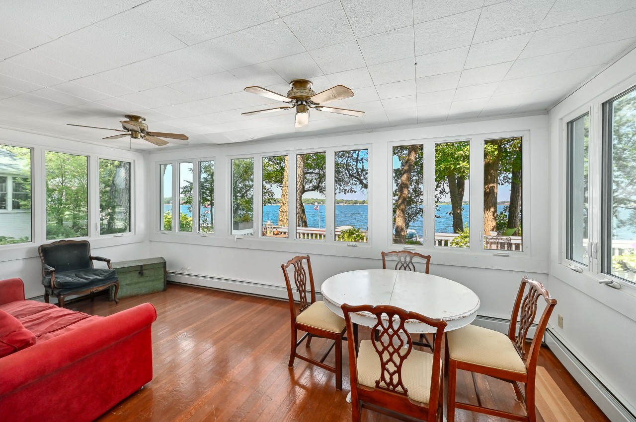 2225 South Shore Dr