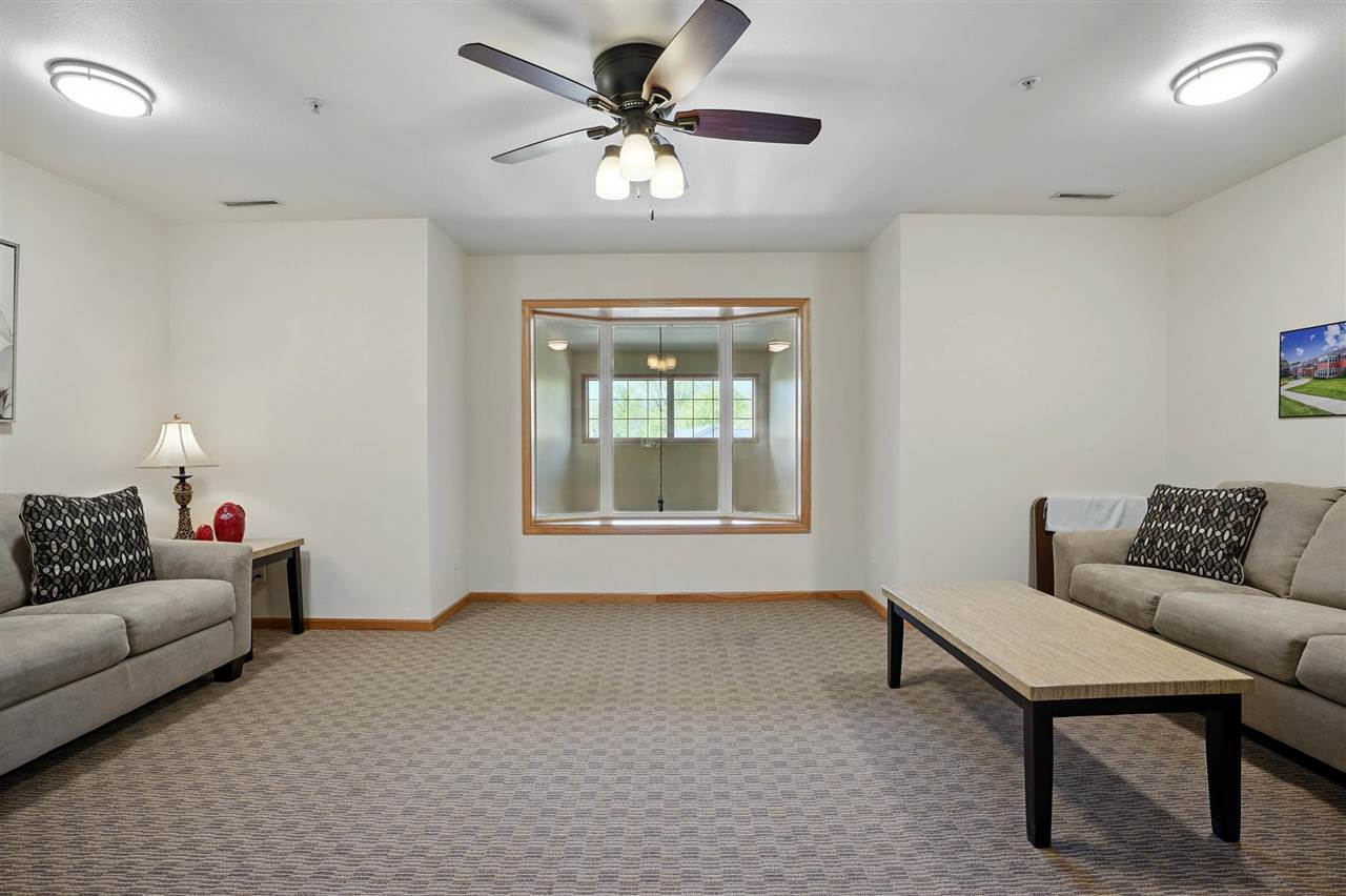 2601 Hickory Trl Unit: 4