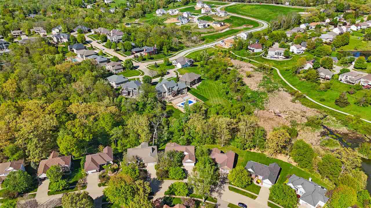 205 E Dovetail Dr