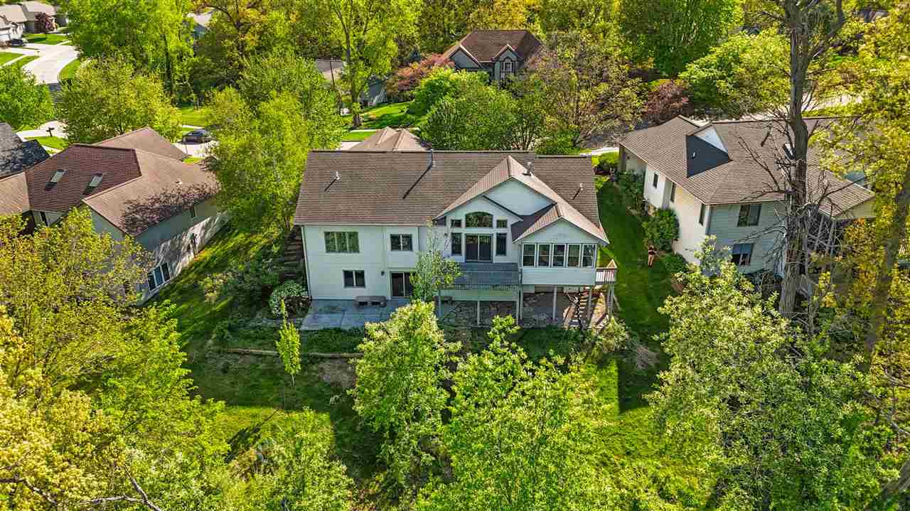 205 E Dovetail Dr
