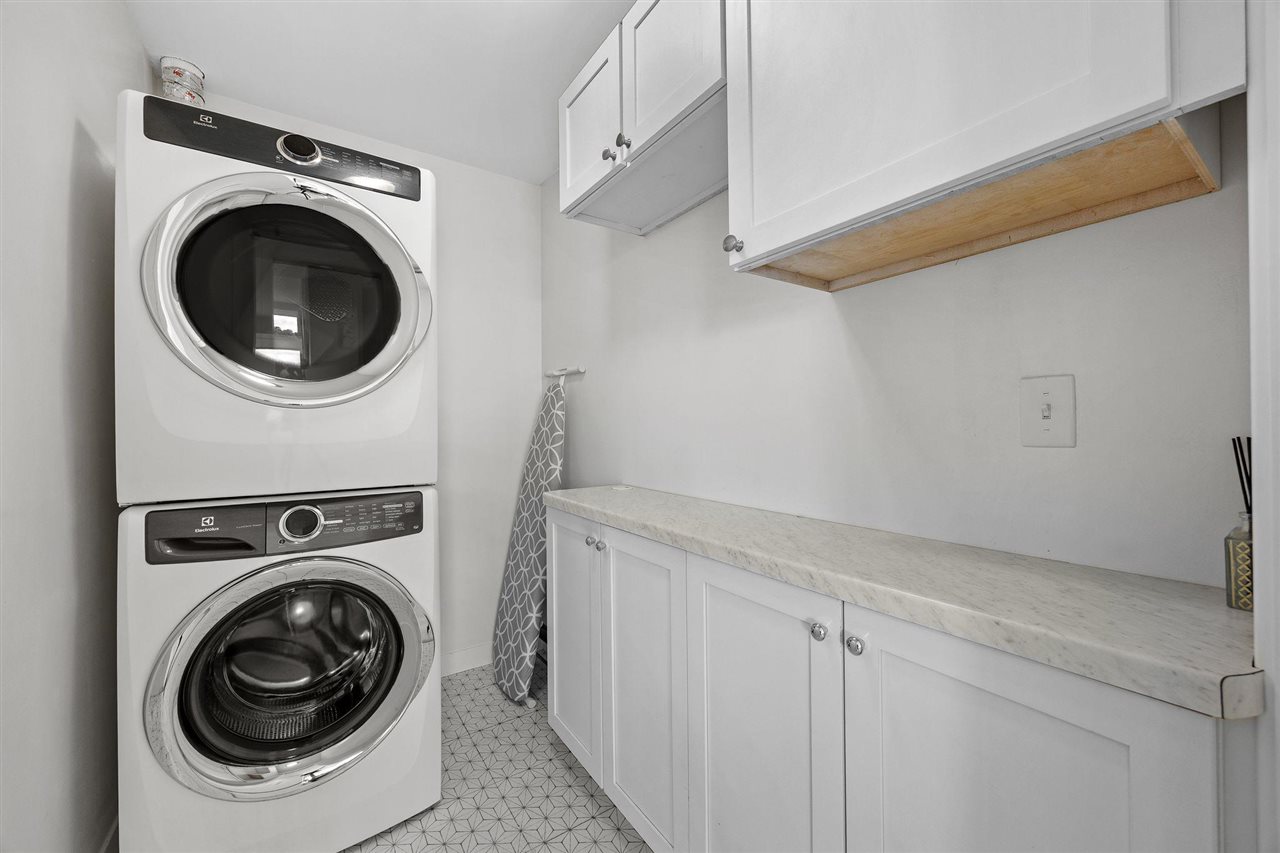 1303 5th St Unit: 604