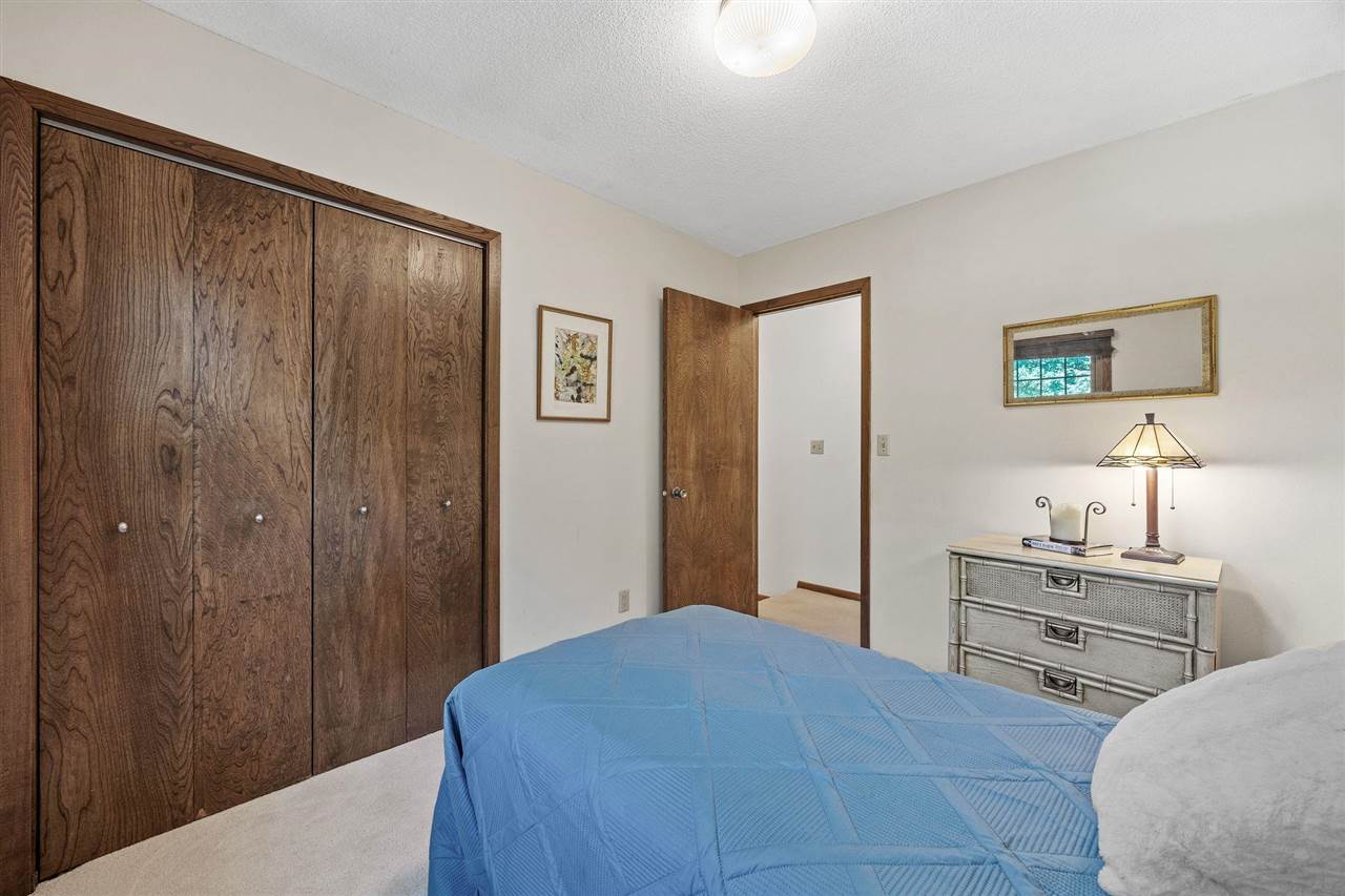 556 Mahaska Ct