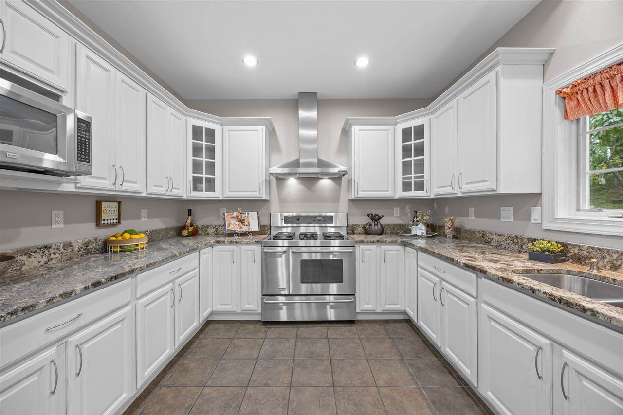 960 Mesquite Dr