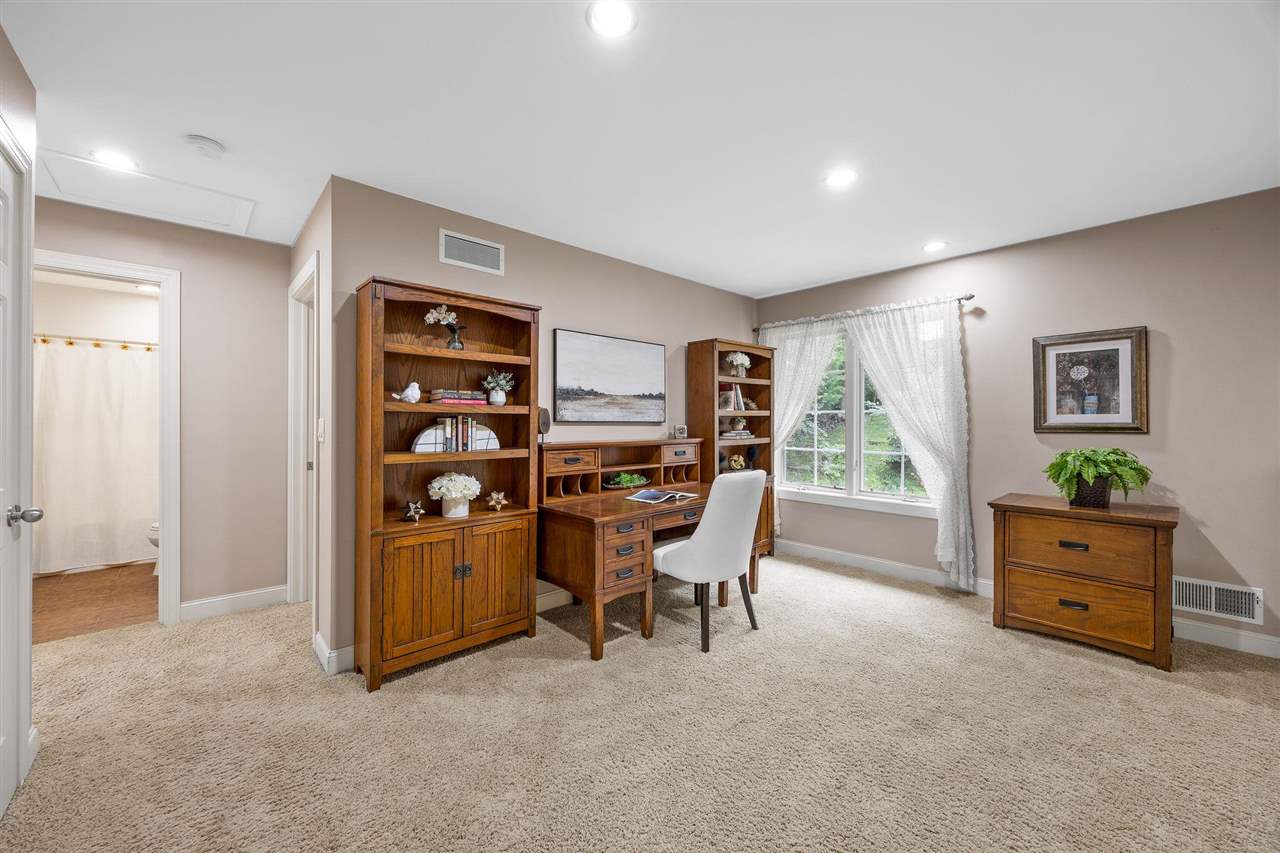 960 Mesquite Dr
