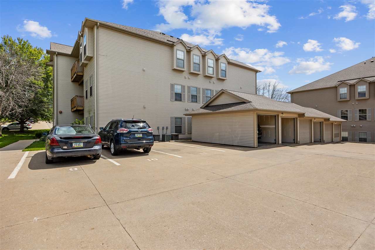 2857 Coral Ct Unit: 201