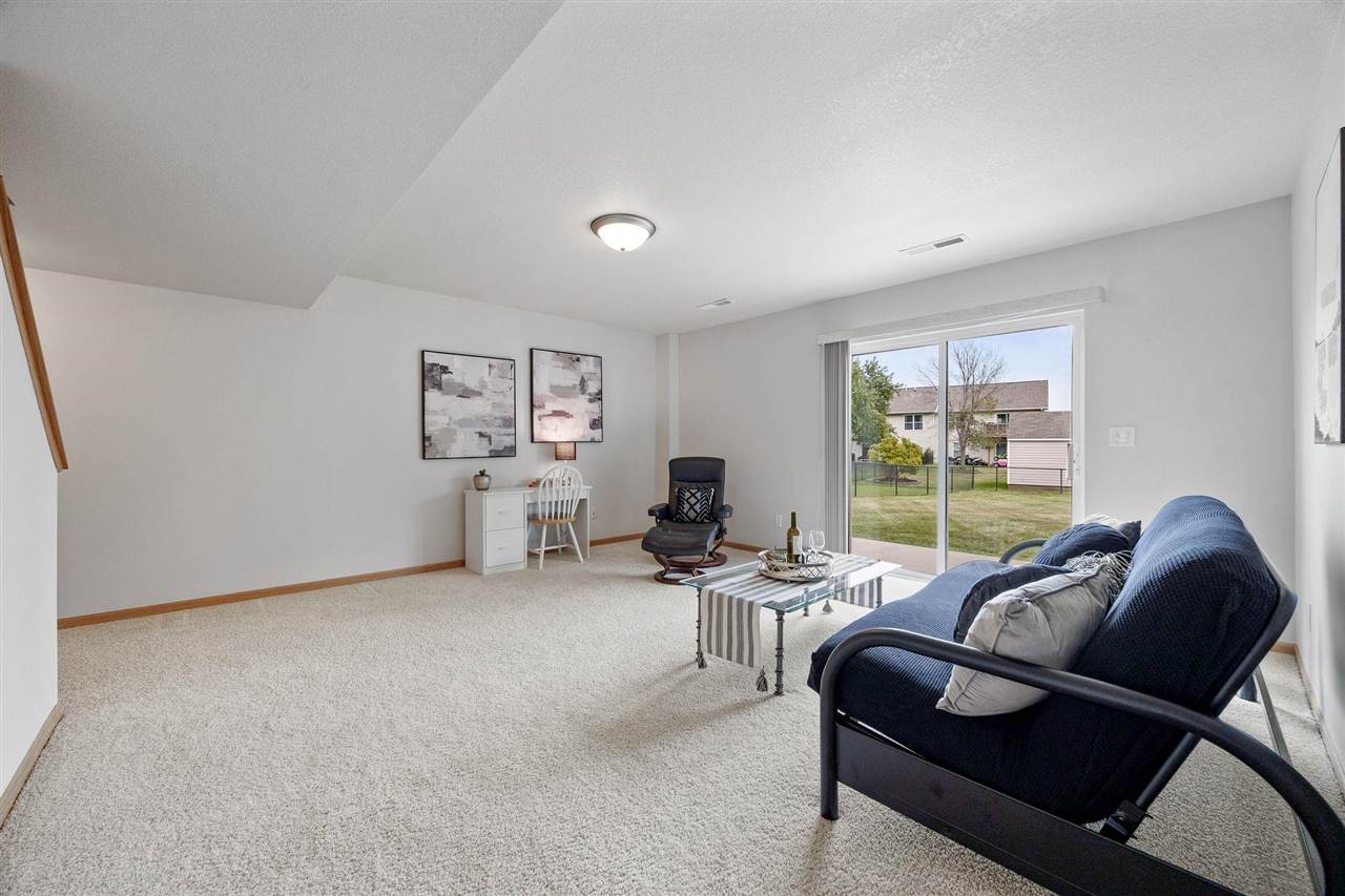 1570 Vandello Cir