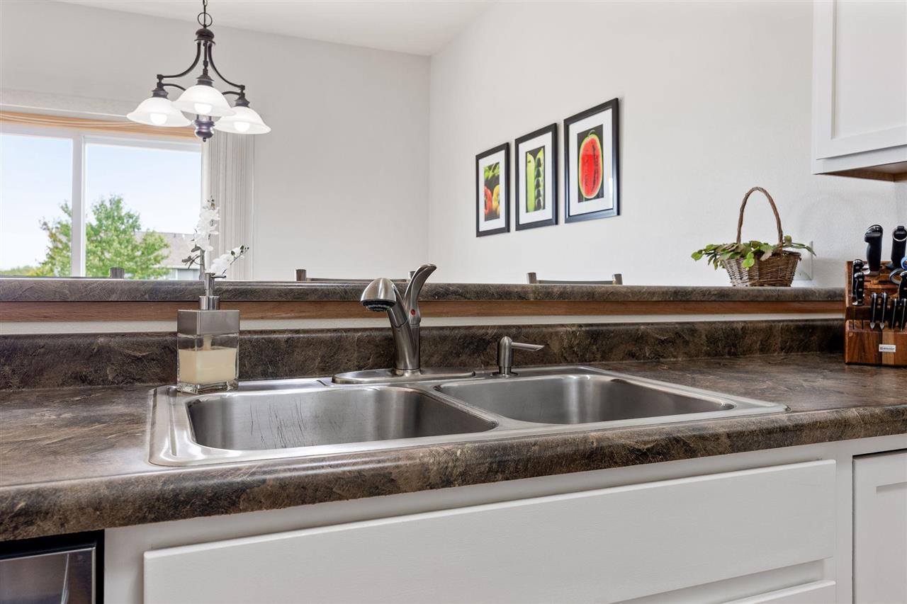 1570 Vandello Cir