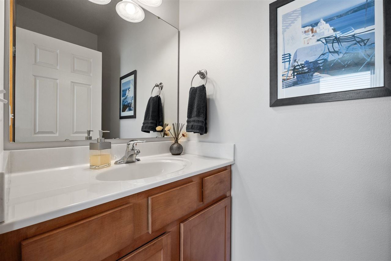 1570 Vandello Cir