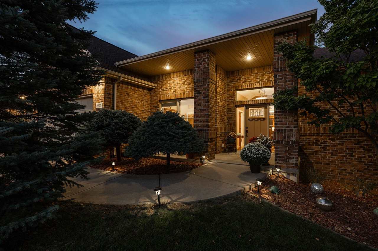 2907 High Bluff Dr