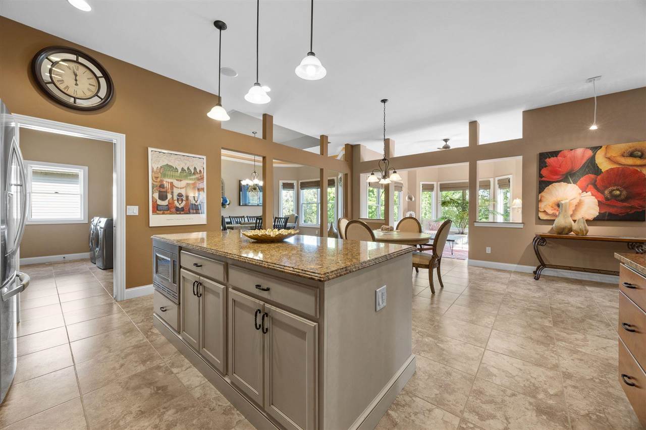 2907 High Bluff Dr