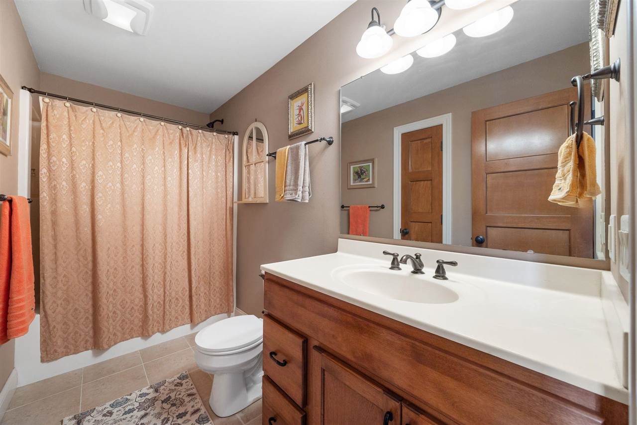 2907 High Bluff Dr