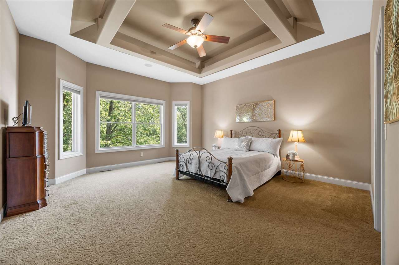 2907 High Bluff Dr