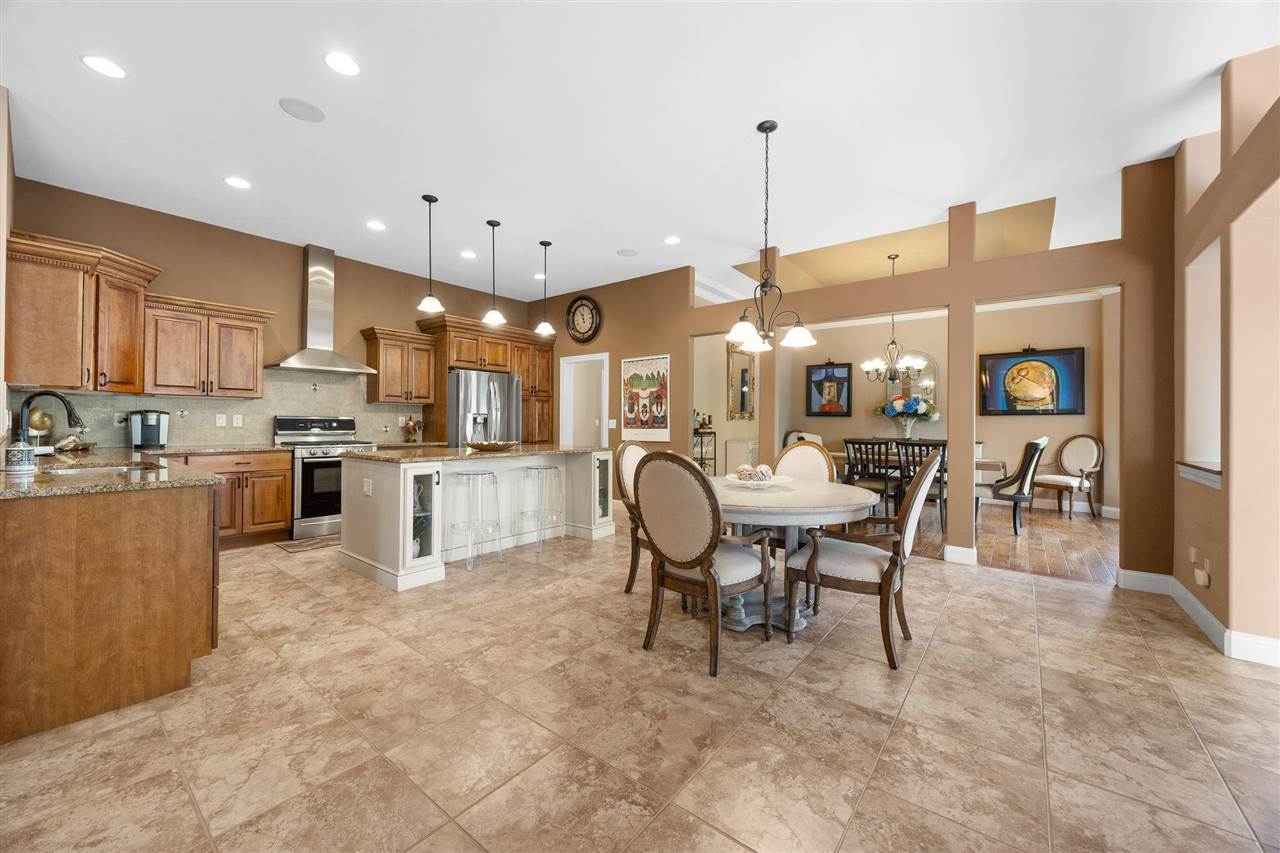 2907 High Bluff Dr