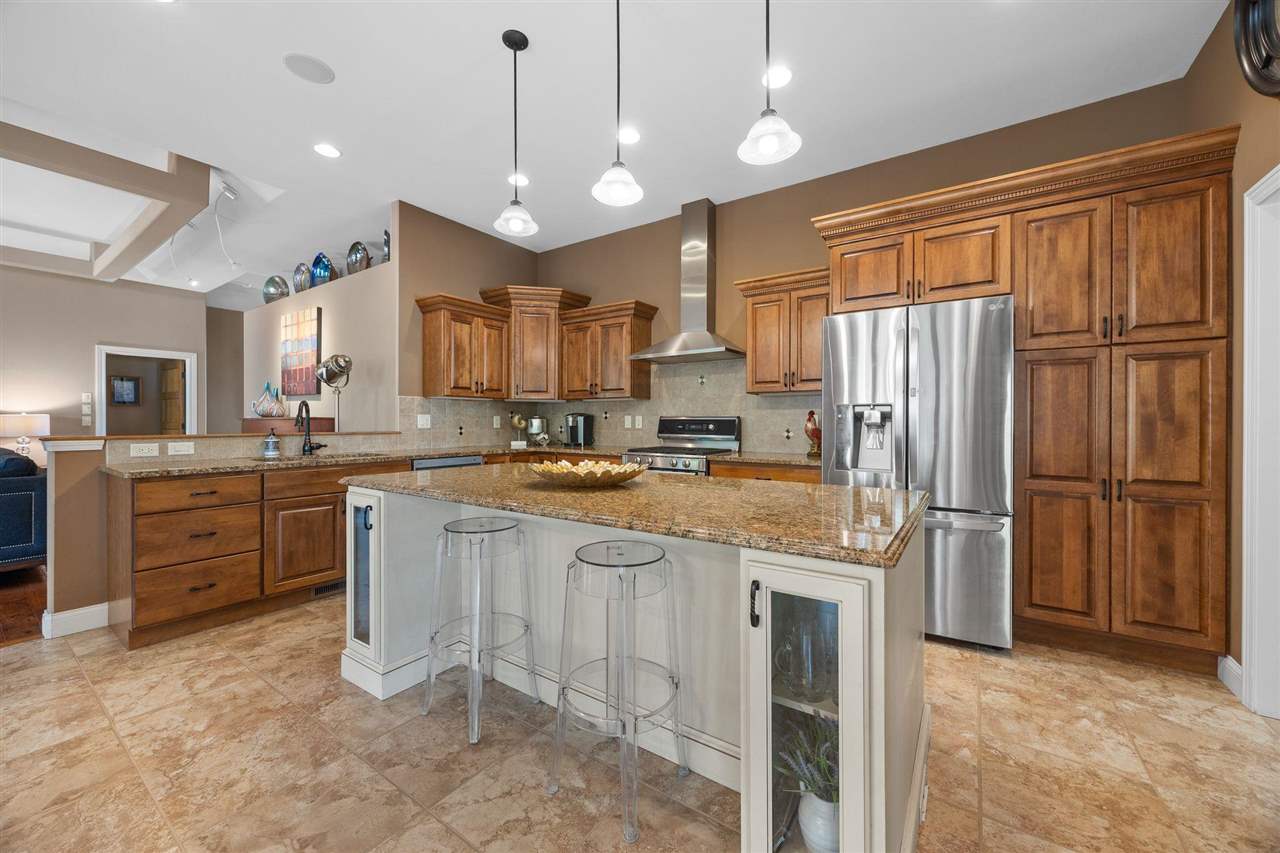 2907 High Bluff Dr