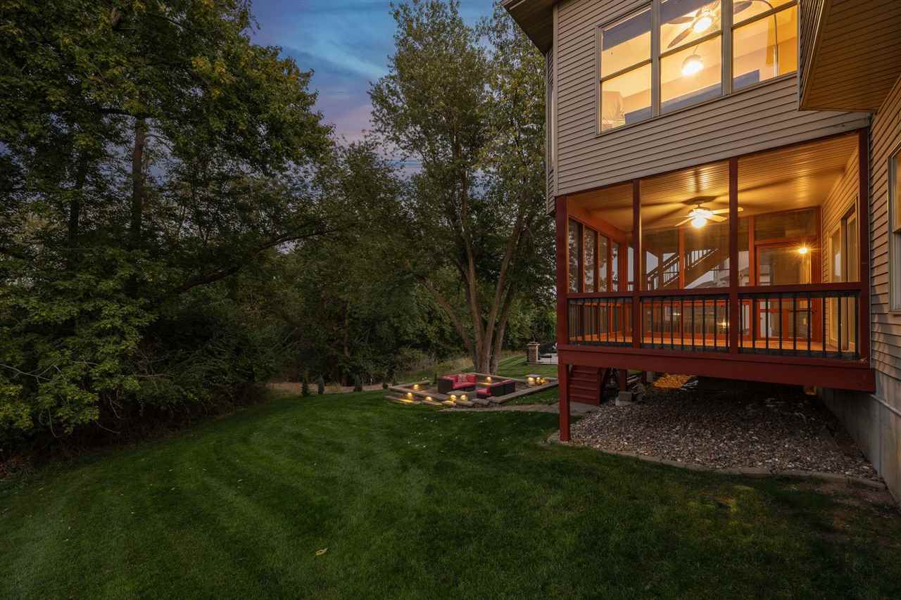 2907 High Bluff Dr