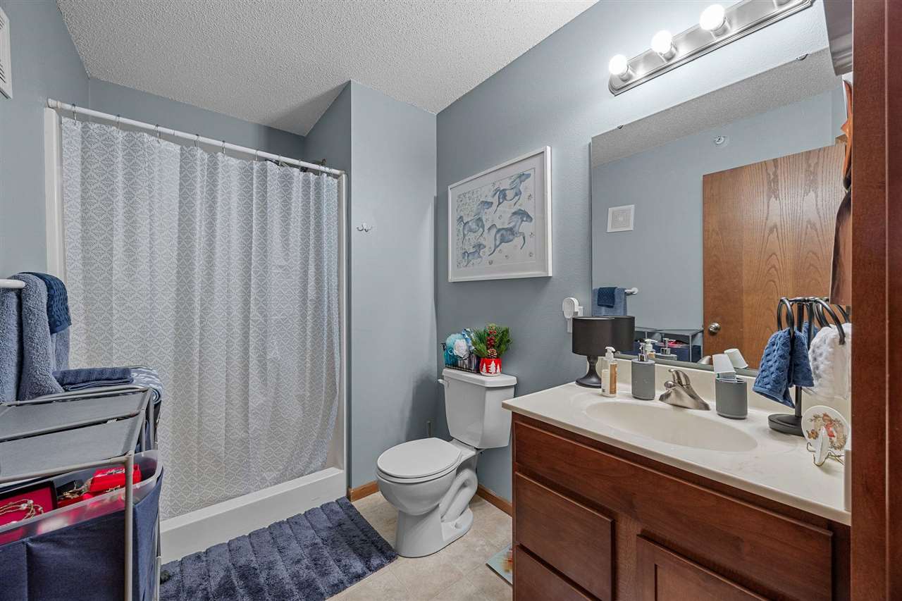 805 Blue Sky Dr Unit: 301
