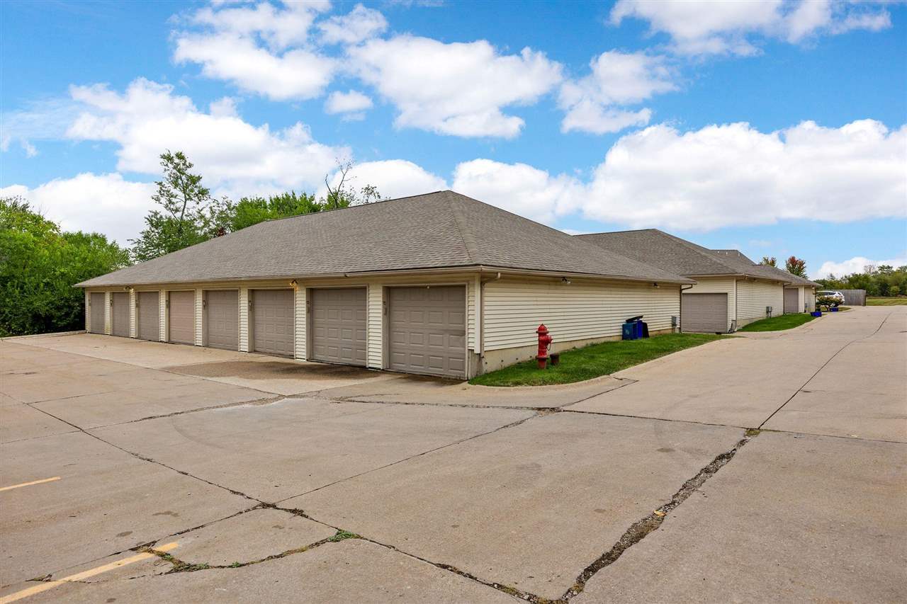 805 Blue Sky Dr Unit: 301