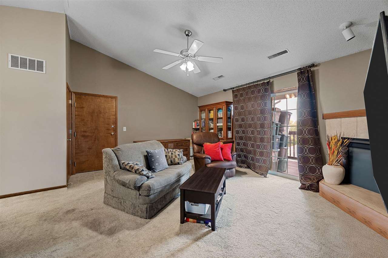 805 Blue Sky Dr Unit: 301